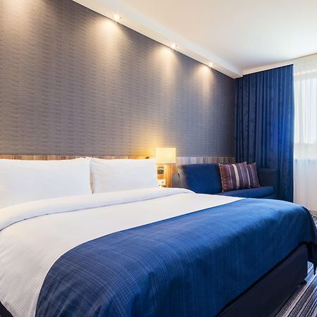 Holiday Inn Express Munich Airport โอเบอร์ดิง ภายนอก รูปภาพ