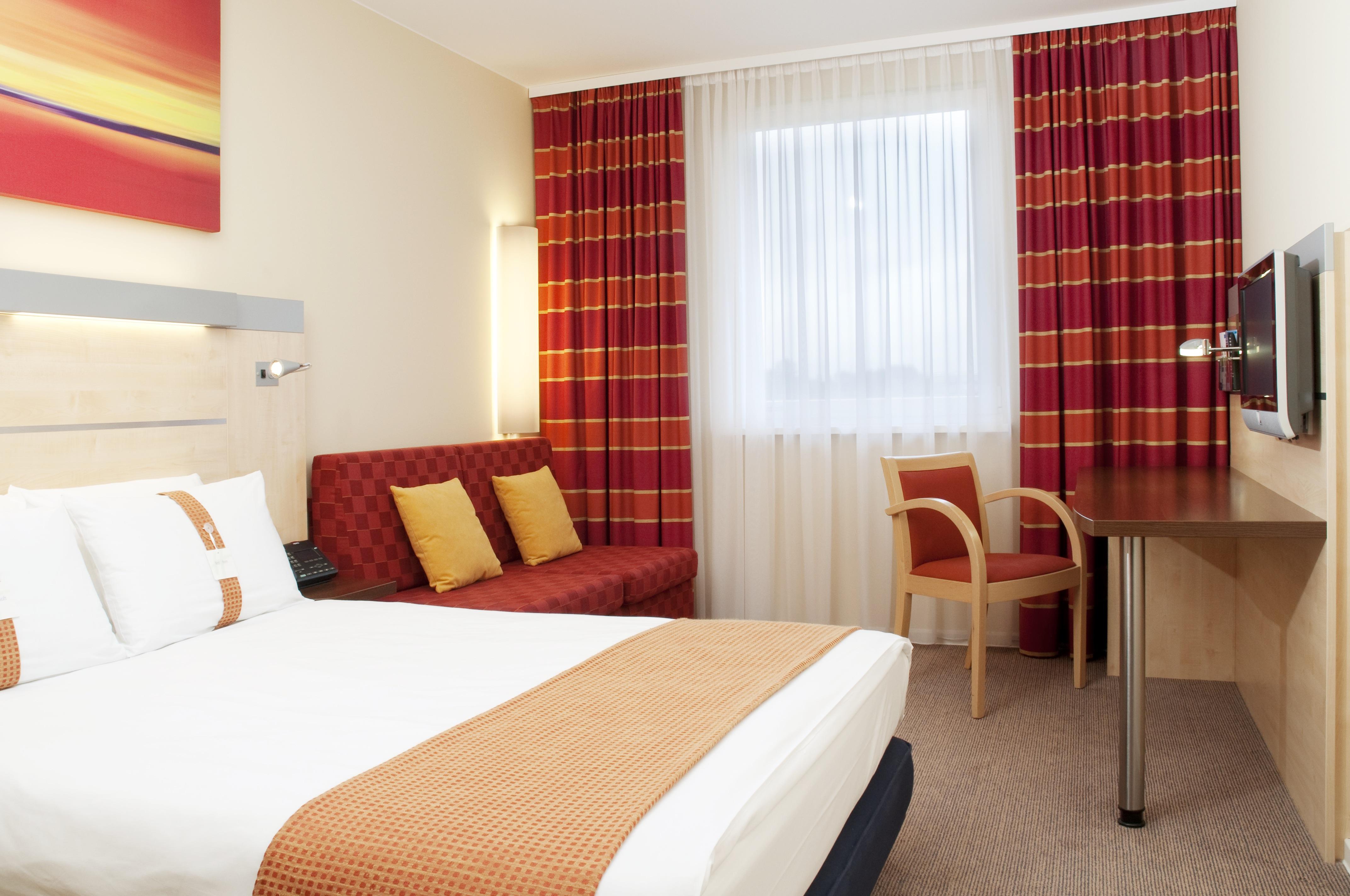 Holiday Inn Express Munich Airport โอเบอร์ดิง ภายนอก รูปภาพ