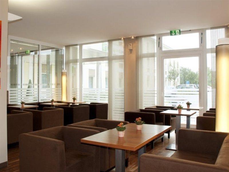 Holiday Inn Express Munich Airport โอเบอร์ดิง ภายนอก รูปภาพ