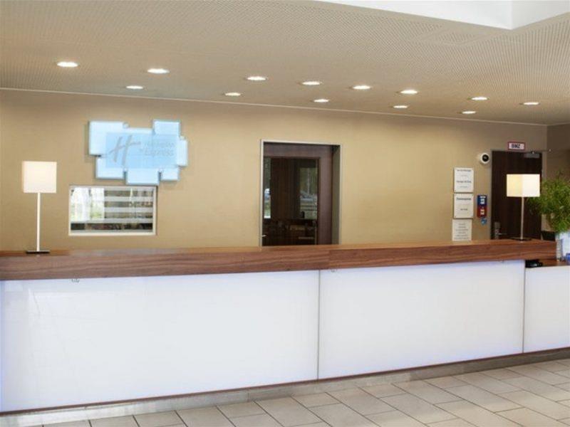 Holiday Inn Express Munich Airport โอเบอร์ดิง ภายนอก รูปภาพ