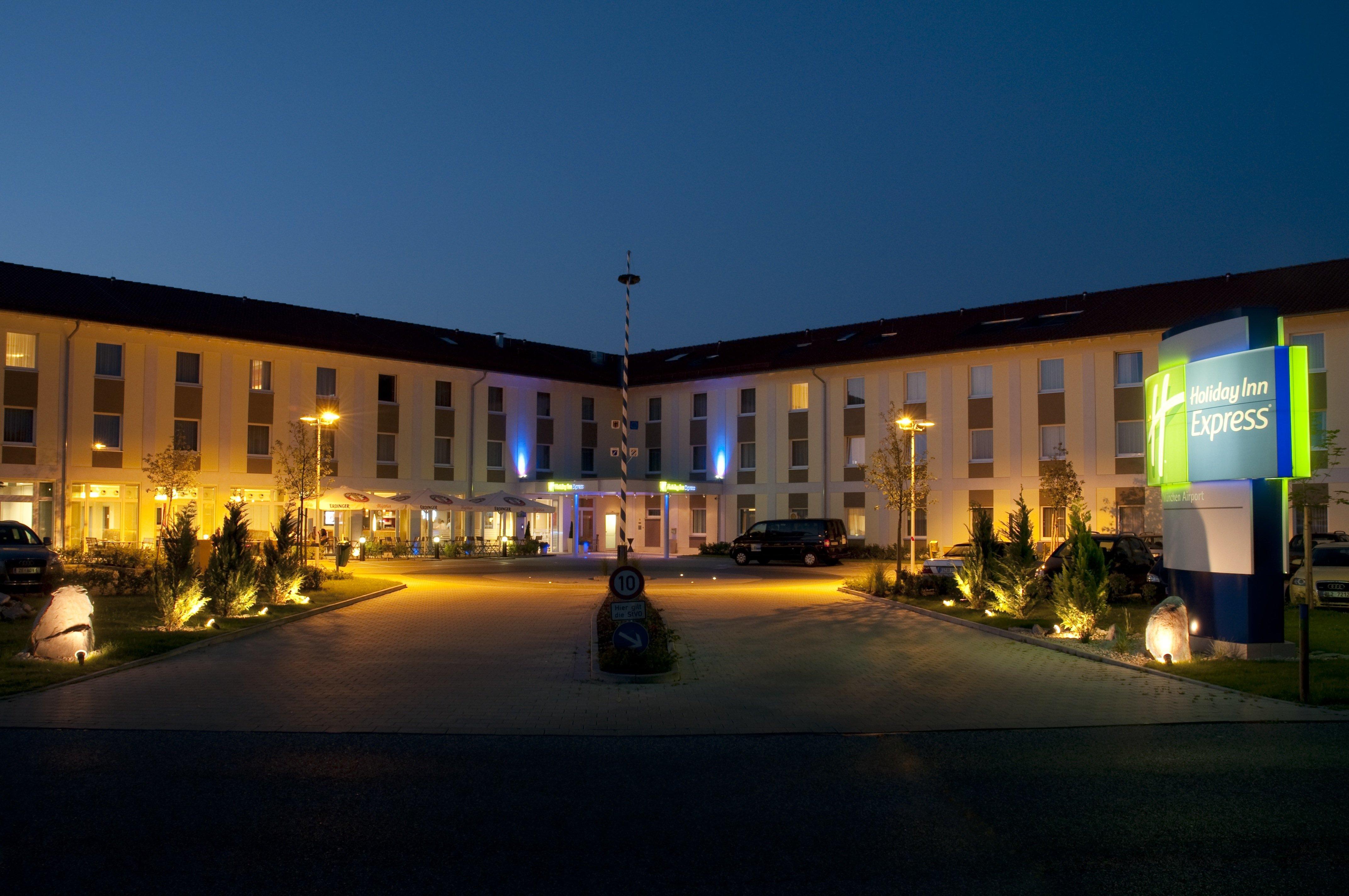 Holiday Inn Express Munich Airport โอเบอร์ดิง ภายนอก รูปภาพ