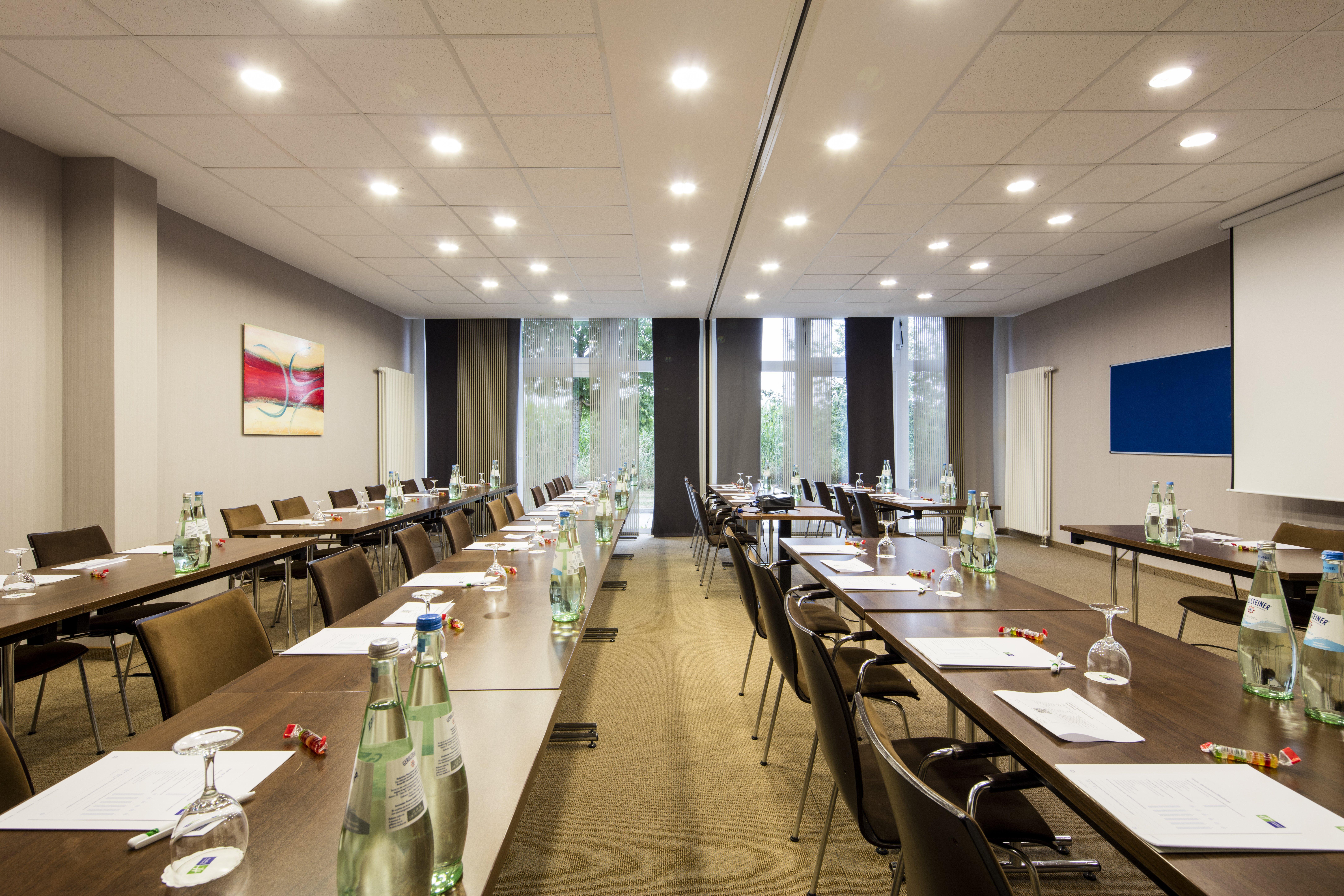 Holiday Inn Express Munich Airport โอเบอร์ดิง ภายนอก รูปภาพ